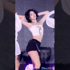 비율 좋은 잘생쁨 배이 #BAE #MNIXX #배이 #엔믹스