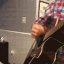 Baby's first time hearing a guitar