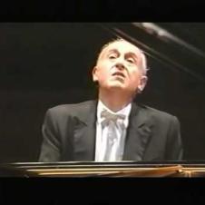 Maurizio Pollini ~ Beethoven Piano Sonatas op. 109, 110, 111 ~ video 1998