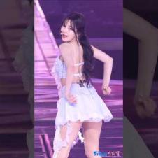 등이 시원한 백지헌 #JIHEON #백지헌 #fromis_9 #프로미스나인