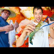 BIGGEST Prawns in Borneo!! CRAZY Catch & Cook Malaysian Food DEEP in the Jungle!