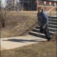 계단 난간 점프 실패