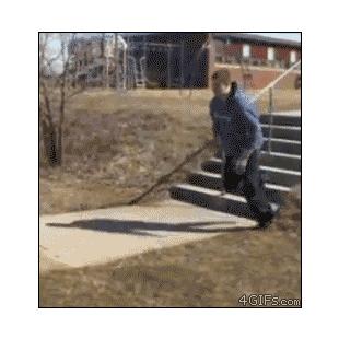 계단 난간 점프 실패