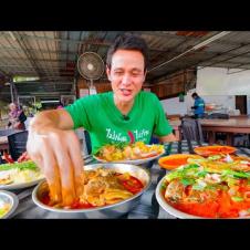 Fish Head Curry Heaven!! 🐠 MALAYSIAN FOOD + Durian Season in Penang, Malaysia!!