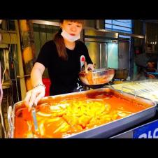 Korean Street Food Tour ft. KPOP + Korean BBQ!! SPICY Korea Street Food in Taiwan!