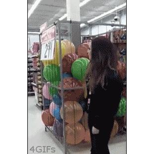 Store-balls-climb