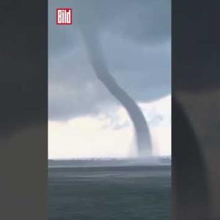 [독일 Bild紙] Riesiger Tornado über dem Gardasee #shorts