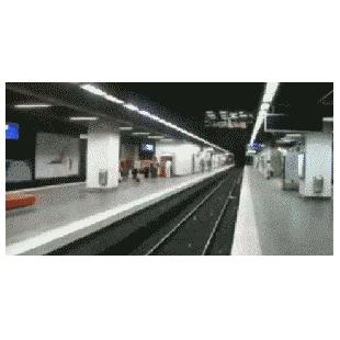 지하철 파쿠르