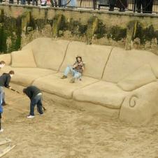 모래로 만든 쇼파