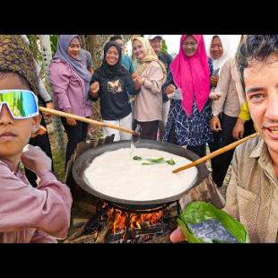24 Hours With Indonesia’s "Aura Farming" Boat Kids!! (Crazy Sumatran Food)