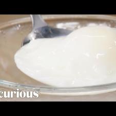 How to Poach Eggs in the Microwave