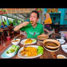 Thai Street Food!! 🇹🇭 Biryani + MASSAMAN CURRY - Must Eat in Krabi, Thailand!!