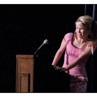 연설중 풋볼 헤드샷