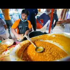 $0.58 Bangladesh Street Food - Best FUCHKA + CHOTPOTI!! | Bangladeshi Street Food