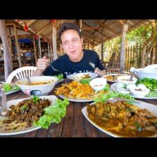 Insane THAI FOOD!! Unbelievable Cooking Skills in Khao Lak, Thailand! 🇹🇭 สุดยอดอาหารใต้