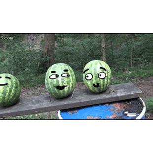 Uzi-gun-vs-watermelons