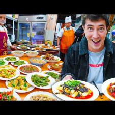 Chinese Street Food After Dark 🇨🇳 100X SPICY Sichuan Street Food in Chengdu, China!