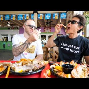 Food in Florida!! 🦐 SWEET PINK SHRIMP + Yellowtail Snapper in Key Largo, USA!