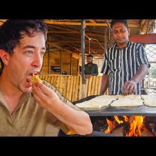 Sri Lankan STREET FOOD in Arugam Bay 🇱🇰 Cuttlefish Curry + Leopard Safari!