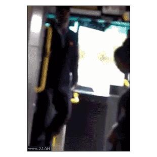 버스기사 난동승객 제압