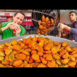 Egypt’s KING of FALAFEL!! Insane Street Food in Cairo!! 🇪🇬
