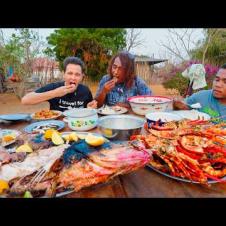 EXTREME Street Food in Africa!! Huge RED SNAPPER in Madagascar!