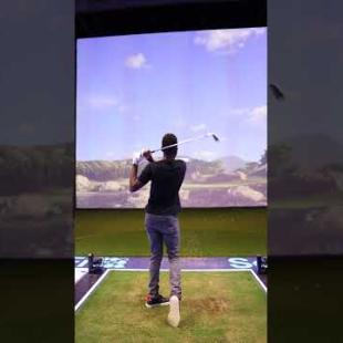 The World's Largest Golf Simulator