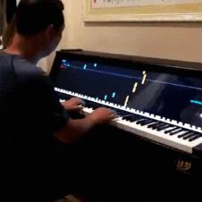 최신 피아노