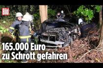 [독일 Bild紙] Schwerer Unfall: 25-Jähriger schrottet geliehenen 625-PS-Sportwagen-Traum | Hamburg