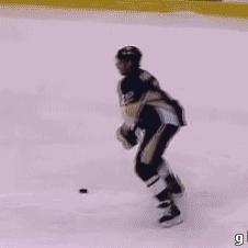 짜릿한 아기.gif