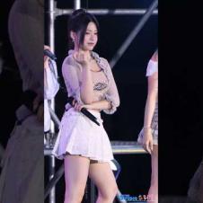 리센느 제나 🎶LOVE ATTACK #RESCENE #ZENA