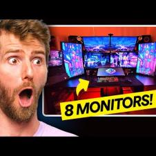 These Multi-Monitor Setups are NOT Normal