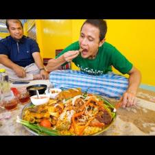 Arabian Food!! GIANT BIRYANI MOUNTAIN in Pattani! | ข้าวหมกปัตตานี