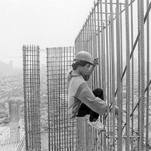 아슬 아슬한 극한작업