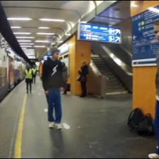 Subway-breakdancing-backpack